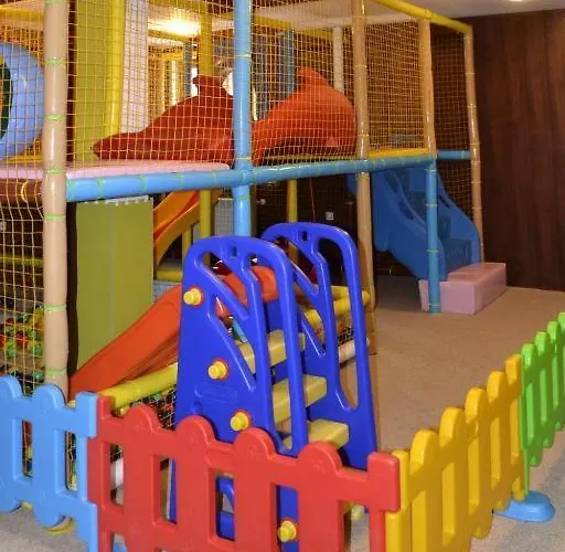 Lägenhet Dimani-апартхотел форест нук